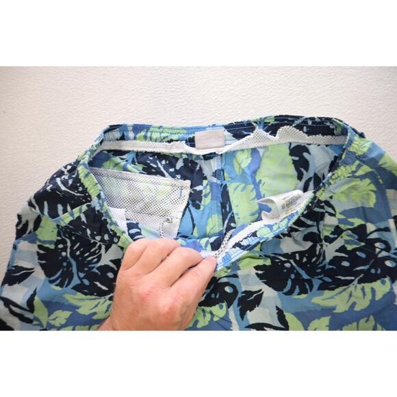 Columbia PFG Swim Trunks Omni-Shade Fishing Shorts Floral 6" INS Mens Sz Medium - Picture 4 of 8